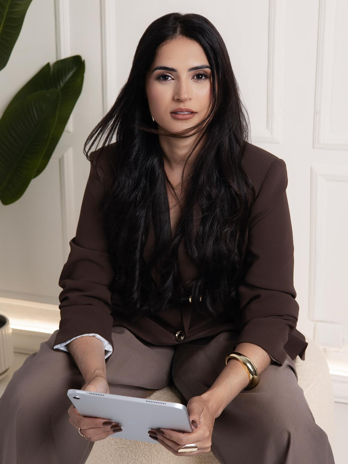 Ani, educadora da formação Lapidar Lashes